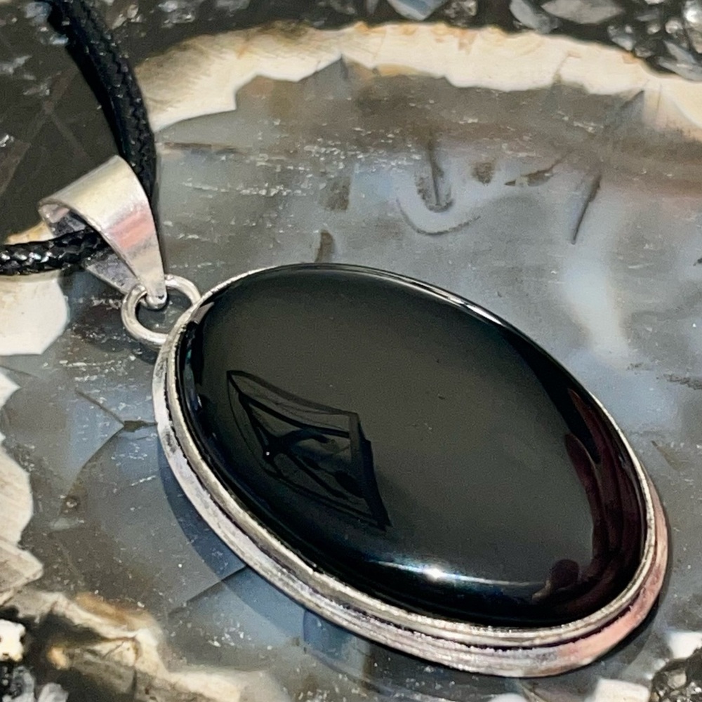 Black Onyx Pendant 1 7/8” - Picture 8 of 13